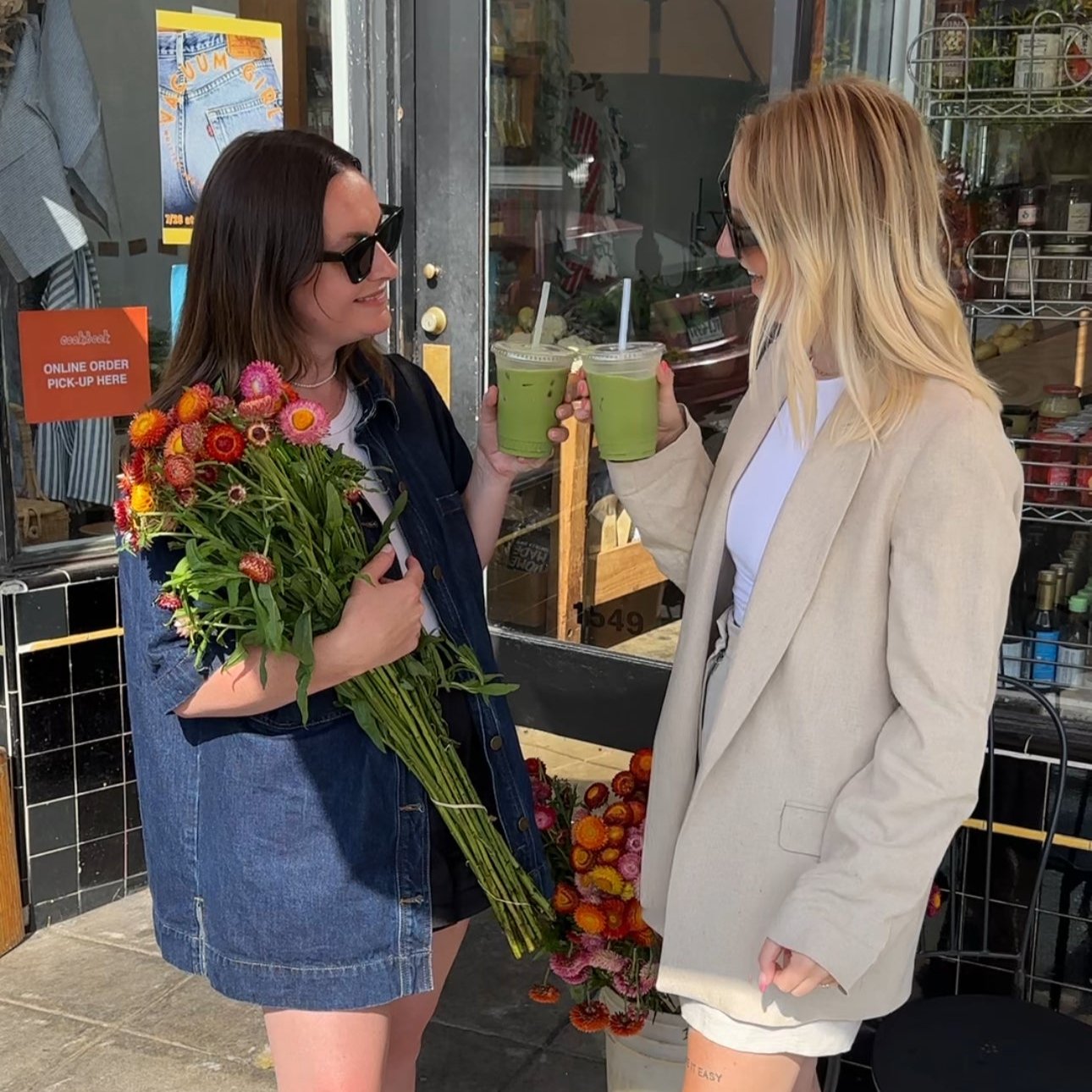 How to Warm Up Your Audience Before a Launch (So You Actually Make Sales)